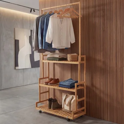 Bambus Standgarderobe MCW-Q33, Garderobenständer Kleiderständer Schuhregal, Stange 3 Ablagen Rollen 175x93x38cm ~ natur
