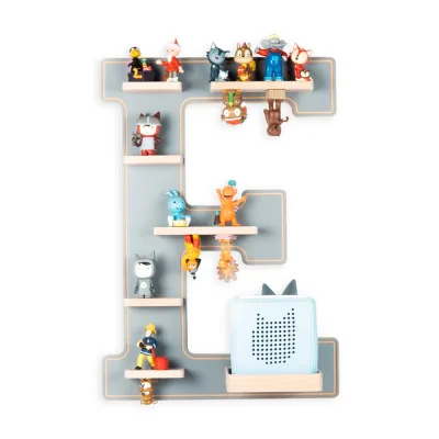 BOARTI Kinderregal Buchstabe E   hängend für Toniebox und Tonie Figuren   platzsparendes Regal   H. 54 x B. 38 x T. 19   Wandregal Musikbox und Figuren Aufbewahrung Magneteinsätzen   Aufbewahrungsregal Holz
