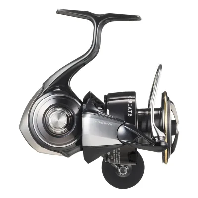 Daiwa 26 CERTATE HD LT5000D Meeres-Spinnrolle