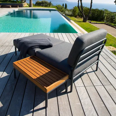 Houe LEVEL Lounge Sessel und Hocker Dark Grey mit side Beistelltisch Bamboo