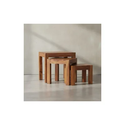 KADIMA DESIGN Holz Satztisch Set "NAKO": 3-teilig, Landhaus-Stil, Massivholz, platzsparend, 45x50x36 cm, 37x38x30 cm, 30x25x25 cm.