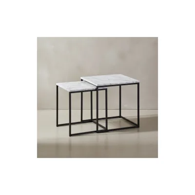 KADIMA DESIGN Marmor-Optik Beistelltisch Set, moderne Wohnzimmermöbel, robustes Metallgestell, 40x42,5x40 cm und 35x39,5x35 cm.