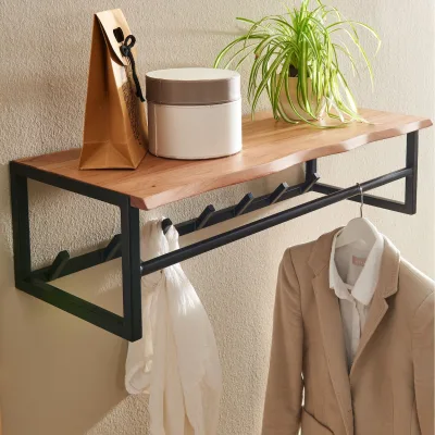 KADIMA DESIGN Rustikale Wandgarderobe, Akazienholz & Metall, Natürliche Baumkante