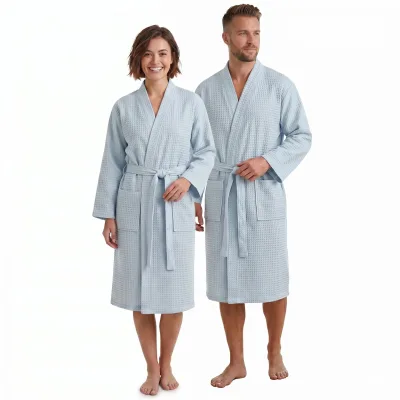 NYVI Bademantel NYVISpa Waffelpique - Unisex Saunamantel für Damen & Herren aus 100% Baumwolle - luftig leichter & atmungsaktiv Größe:M;Farbe:Hellblau