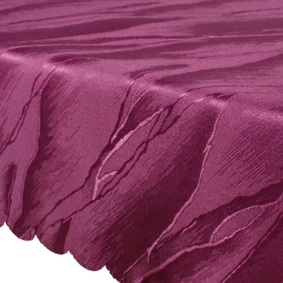 NYVI Tischdecke Jacquard Elegance - Edle Tischwäsche mit Ornamenten - Tischdecke für Weihnachten, Geburtstag, Feste - Tischläufer, Tischdeko Farbe:Bordeaux;Größe:130x220 cm