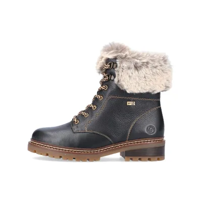 Schnürstiefel