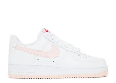 Wmns Air Force 1 Low Valentinstag