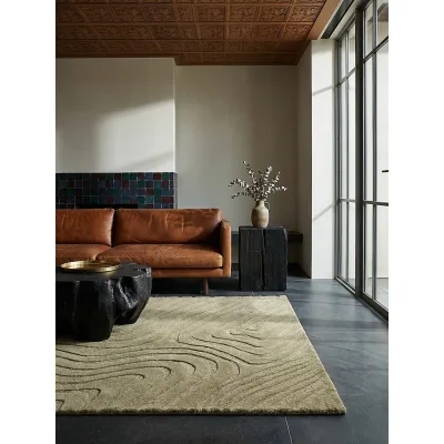 Wollteppich abstrakt Olivegrün 120 x 170 cm - LEVEN   Kadima Design