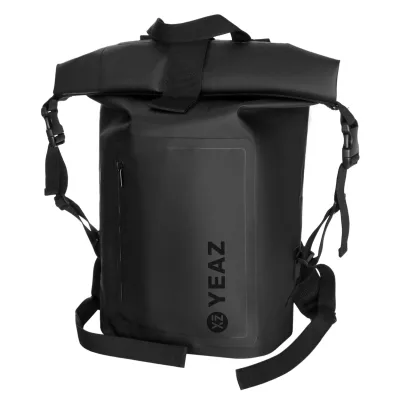 YEAZ Wasserfester Rucksack schwarzes Logo STOCKHOLM